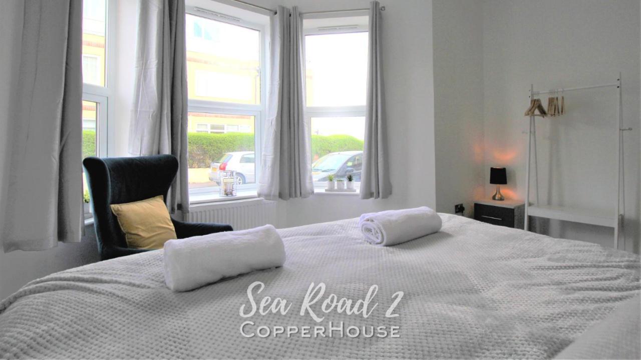 Beautiful Apartments On The Sea Front - Sea Road 2 Филикстоу Экстерьер фото